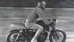 Machonya David Beckham Kendarai Motor Klasik