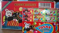 Doyan permen? Permen karet Yosan pasti dulu sering Anda beli. Tersedia dalam 3 pilihan rasa, permen Yosan menyediakan hadiah tato bergambar.