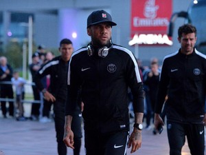 Dani Alves: Kesempatan untuk Menunjukkan Bahwa PSG Bukan Sekadar Uang Saja