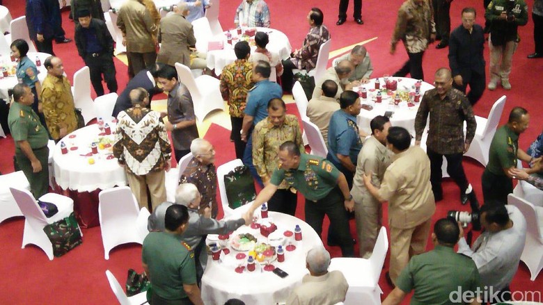 Reuni Petinggi TNI, Ini Pesan Para Purnawirawan ke Panglima Gatot Reuni Petinggi TNI, Ini Pesan Para Purnawirawan ke Panglima Gatot