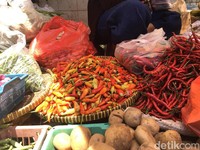 Pedasnya Harga Cabai Rawit di Awal Tahun