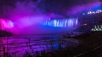 Foto: Air Terjun yang Berwarna-warni Kala Malam