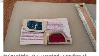 Membuat teks contekan dengan metode 3D. (Foto: istimewa)