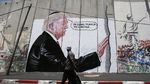 Foto: Mural Anti Donald Trump di Berbagai Negara