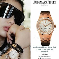 Audemars Piguet seri Royal Oak dengan sabuk rosegold Rp 475 juta. Foto: Instagram/fashionsyahrini