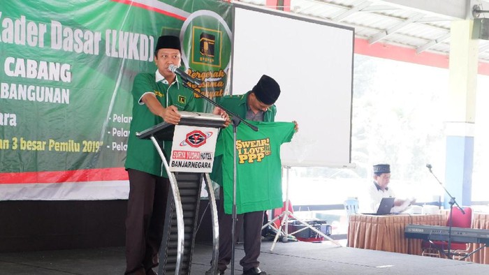 Siapkan Anak Muda, PPP Target 3 Besar di Pemilu 2019