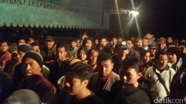 Melihat Lebih Dekat Ritual Malam 1 Syuro di Keraton Yogyakarta