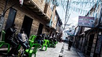 Tidak ada restoran atau fasilitas lain yang menggambarkan suatu kota. Jalanan saja tidak mulus dan sulit medannya. Bahkan tak punya saluran pembuangan air limbah (Sebastian Castaneda/BBC Travel)