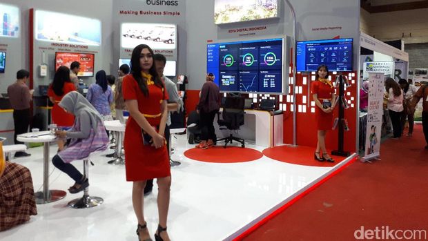 Intip Deretan SPG Cantik di Pameran BUMN.