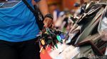 Meriahnya Lelang Mobil Koruptor