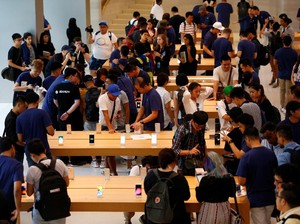 Vietnam dan India Ikut Serbu iPhone 8 di Singapura