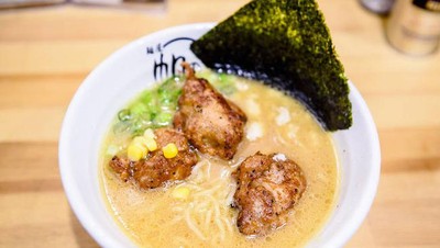 Sluurp! Siang Ini Enaknya Makan Ramen Berkuah Hangat di Jakarta