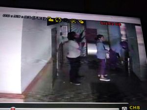 Detik-detik Pembunuhan Dini oleh Driver Ojek Online Terekam CCTV