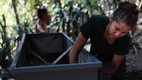 Tak hanya ke kota mereka sendiri, melainkan hingga ke seluruh penjuru El Savador dan juga dieskpor ke negara lain seperti Honduras dan Guatemala (Jose Cabezas/Reuters)
