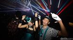 Alan Walker dan Martin Garrix Bius Ribuan Pengunjung Invasion