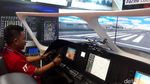 Menjajal Cockpit Pesawat N219 di IDB Expo 2017