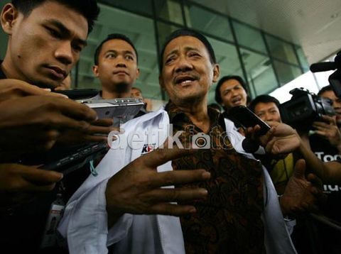 Like Father Like Son! Jejak Ayah-Anak Wali Kota Cilegon Dijerat KPK