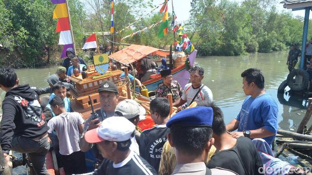 Ini Tradisi Berusia Ratusan Tahun dari Cirebon