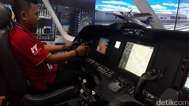 Mau Coba Terbangkan Pesawat N219? Datang ke Sini Saja