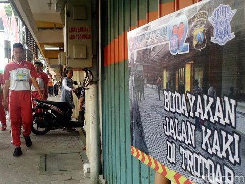 Warga di Mojokerto peduli pejalan kaki/