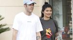Kylie Jenner Diklaim Hamil, Alan Walker Panaskan Jakarta