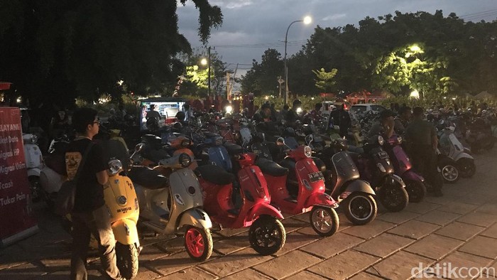 Ratusan Penggemar Modern Vespa Ikut Jamnas Move Indonesia ke-6 di Makassar