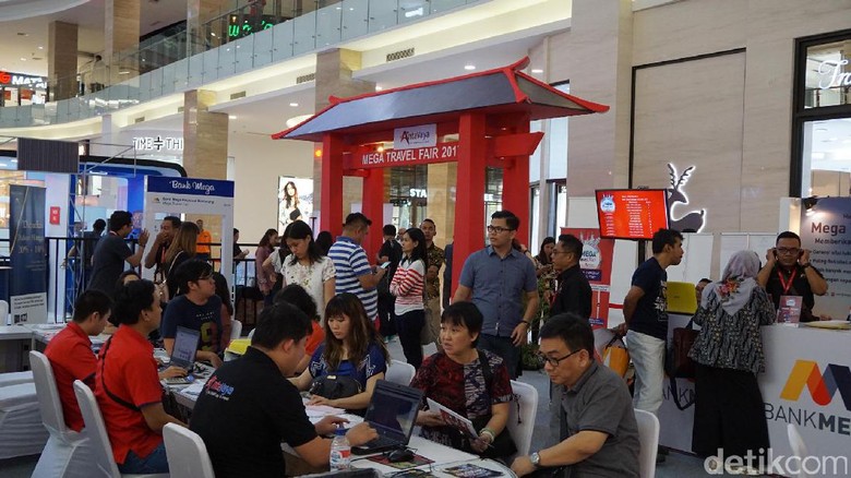 Foto: Mega Travel Fair 2017 di Hartono Mall, Yogyakarta (Masaul/detikTravel) Foto: Mega Travel Fair 2017 di Hartono Mall, Yogyakarta (Masaul/detikTravel)