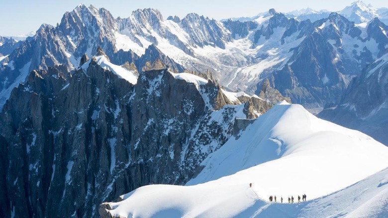 Mont Blanc, Gunung Tertinggi Eropa yang Tak Selalu Ramah