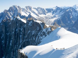 Mont Blanc, Gunung Tertinggi Eropa yang Tak Selalu Ramah