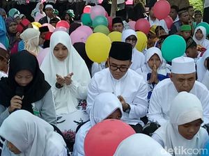 Bupati Anas dan Anak Yatim Doakan Gunung Agung Berangsur Normal