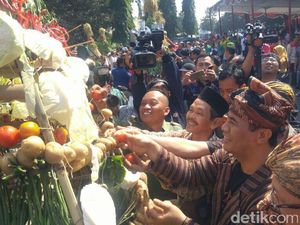 Hari Tani, Menteri Amran Luncurkan e-Commerce Khusus Petani