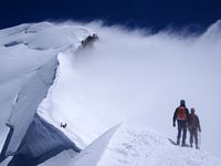 Badai salju di Pegunungan Alepn dimulai dari ketinggian 3.000 mdpl sampai ke puncak (Thinkstock)