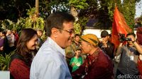 Djarot hadir bersama Happy Farida.
