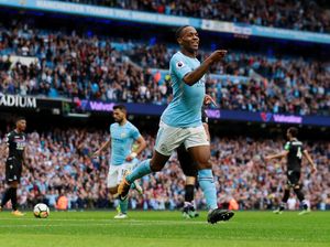 Sterling Tak Pernah Risaukan Rumor Ketertarikan Arsenal