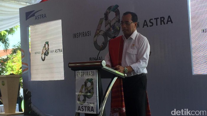 Menhub Ajak Masyarakat Peduli Keselamatan Berkendara