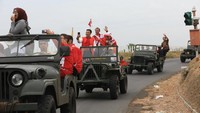 Setibanya di bandara, para atlet ASEAN Para Games 2017 dan juga Menpora diarak dari Bandara Adi Soemarmo ke Hotel Lor In Solo. (dok. Humas Kemenpora)