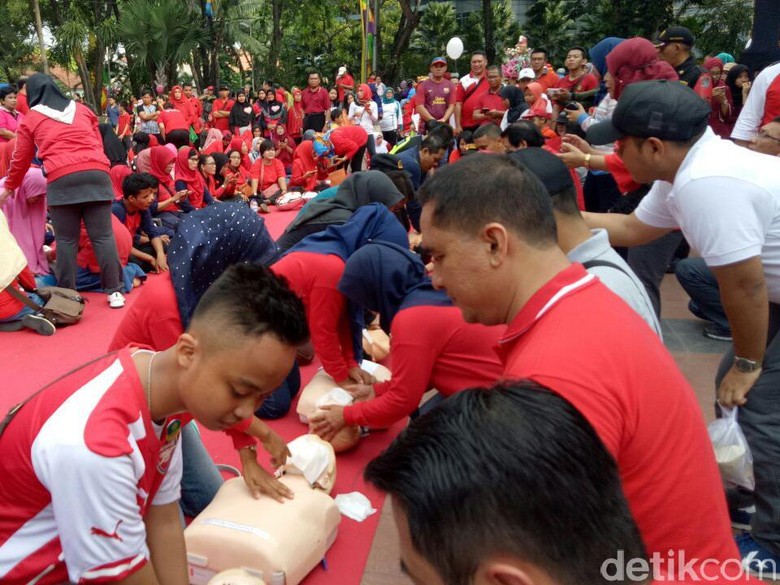 Cintai Jantung Anda dengan Berhenti Merokok Cintai Jantung Anda dengan Berhenti Merokok