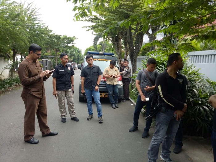 Curi Ponsel, Pengamen di Kebayoran Lama Ditangkap Polisi