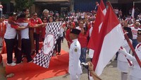 Acara diisi dengan beragam kegiatan yang tanpa membedakan agama, suku bangsa dan status sosial. Kirab kebangsaan ini sangat penting untuk menjaga Indonesia yang satu dan berbudaya untuk menjaga Persatuan dan Kesatuan Indonesia. Foto: dok. Taruna Merah Putih