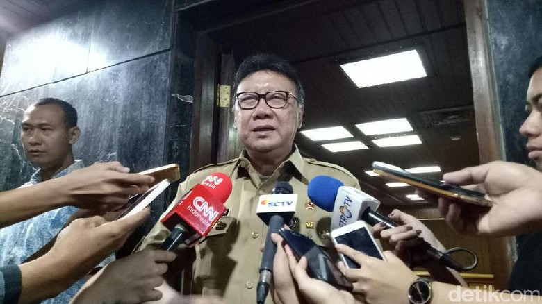 Mendagri Soal Perppu Ormas: Perbedaan di DPR Bukan di Pancasila-nya Mendagri Soal Perppu Ormas: Perbedaan di DPR Bukan di Pancasila-nya