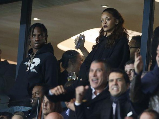 Tak banyak yang tahu bahwa rapper Travis Scott pernah memacari Rihanna. Kabarnya, kedua musisi tersebut berkencan pada September 2015.  Foto: ist.