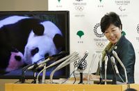 Gubernur Tokyo, Yuriko Koike mengumumkan nama si bayi panda / 