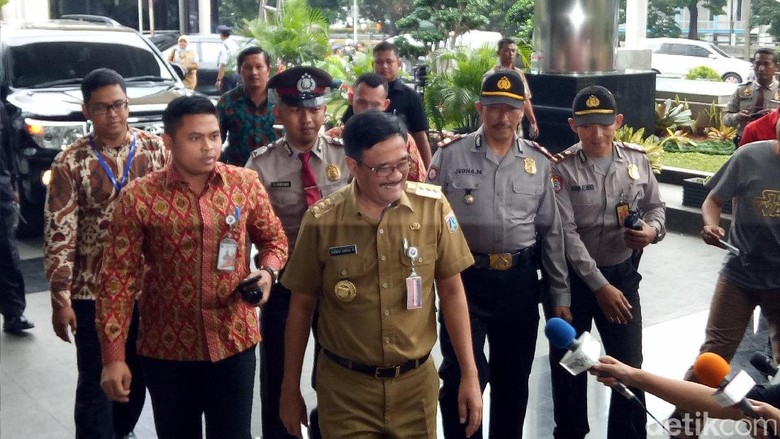 Djarot: MoU dengan KPK Permudah Pengawasan Pajak Harta Koruptor Djarot: MoU dengan KPK Permudah Pengawasan Pajak Harta Koruptor