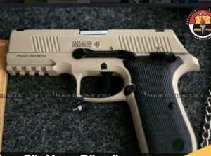 Pistol Pesanan Polisi ke Pindad yang Disebut Mirip di Film Hollywood