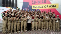 Setelah pengukuhan, 36 Peserta Inti Kirab Pemuda 2017 langsung berangkat ke Miangas, Sulawesi Utara, untuk melaksanakan Kirab di Zona I yang diawali dengan upacara di titik pangkal zona I di Miangas, Selasa(26/9/2017) besok. Dan untuk seterusnya bergerak kearah barat Indonesia melewati Sabang dan berakhir di Blitar.
