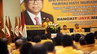 Rakornas ini membahas persiapan partai menghadapi verifikasi KPU, sekaligus membangun konsolidasi dan sinergisitas partai menghadapi pemilu 2019, guna meraih target tiga besar dalam Pemilu.