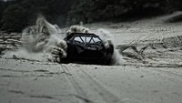 Pangeran Dubai Hamdan bin Mohammed Al Maktoum sudah memborong Ripsaw yang diproduksi dua bersaudara ini. (Ripsawtank).