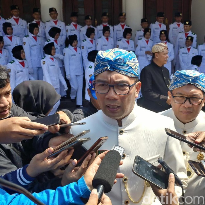 Ridwan Kamil Ajak Warga Bandung Nonton G30S/PKI