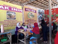 Warung Laksa Pak Inin: Slurpp! Segarnya Laksa Bogor dengan Tahu dan Oncom
