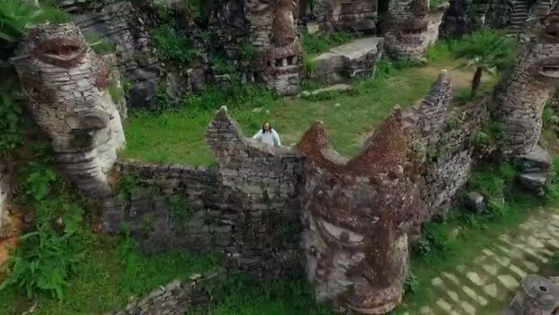 Kisah Orang China Yang Bikin Kastil Seluas 50 Hektar kisah orang china yang bikin kastil seluas 50 hektar